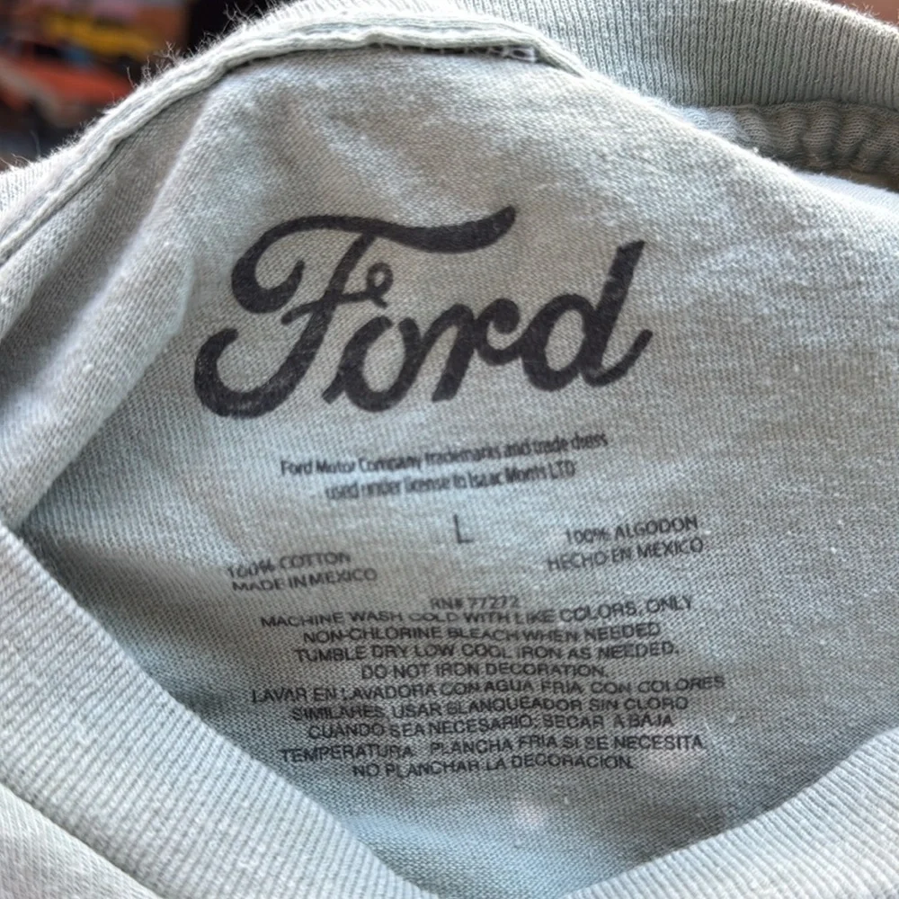 Women’s Ford Graphic Tee Bundle - Picture 3 of 12